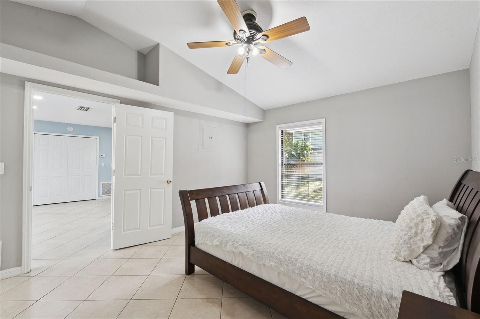 FERNBROOK TRAILS - Residential