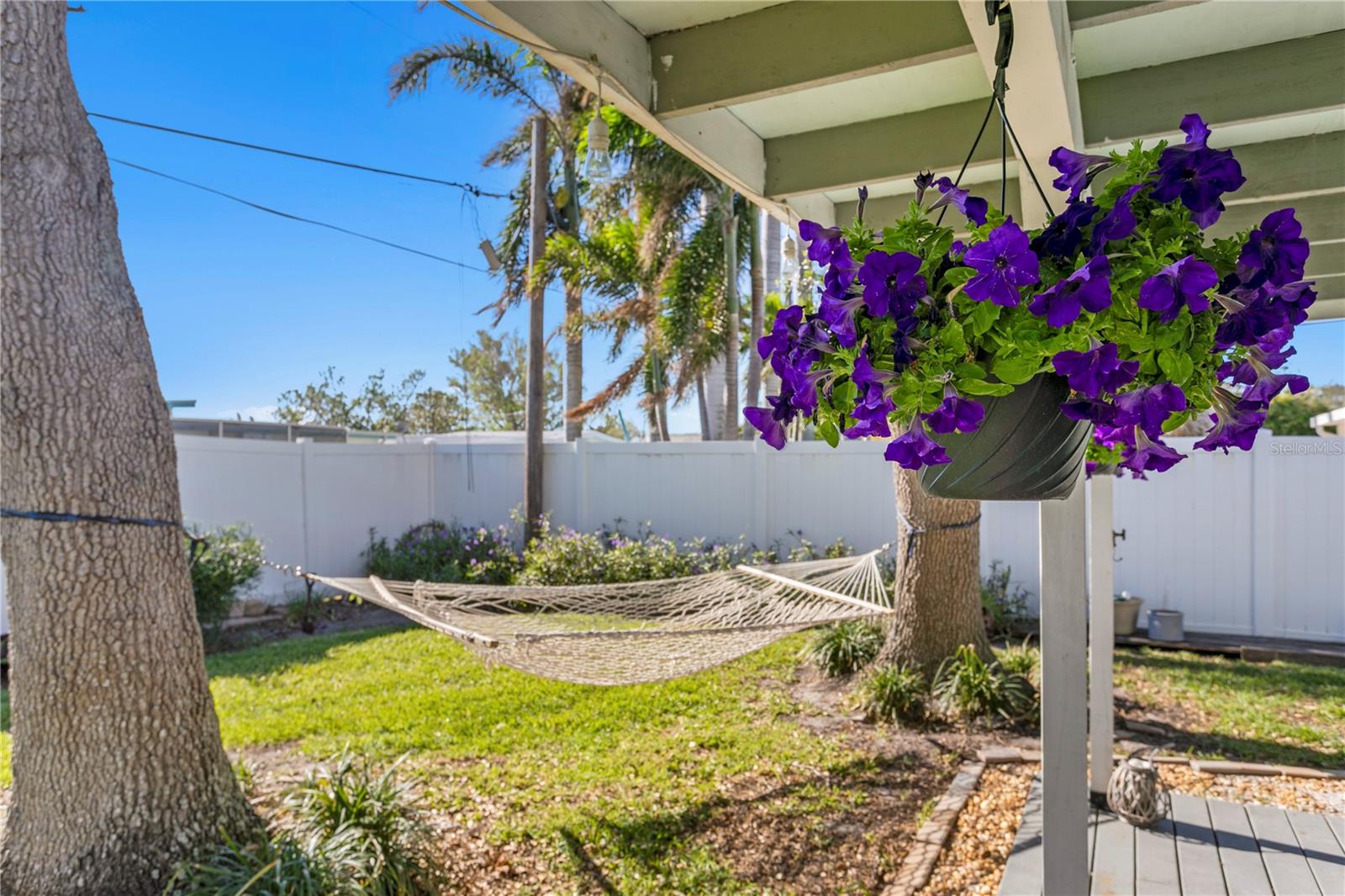 PASADENA ISLE - Residential