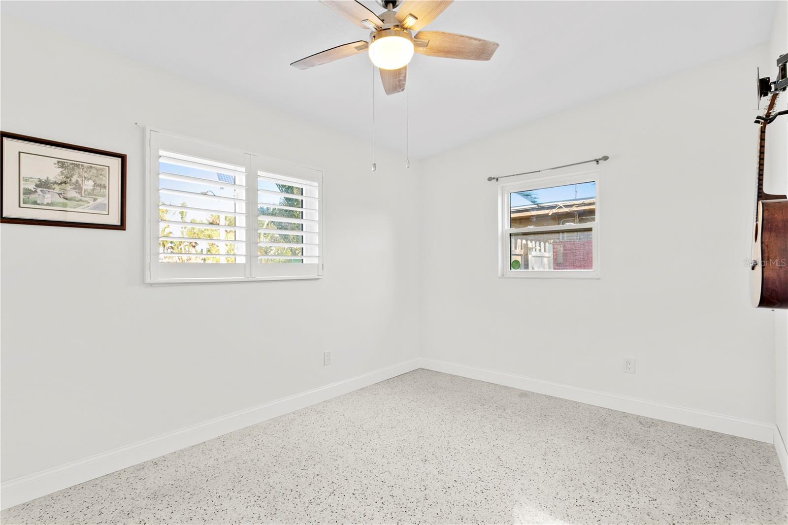 PASADENA ISLE - Residential