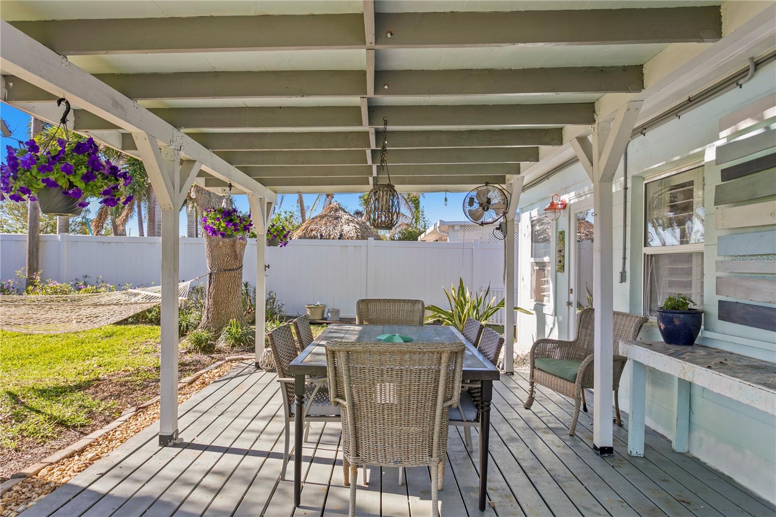 PASADENA ISLE - Residential