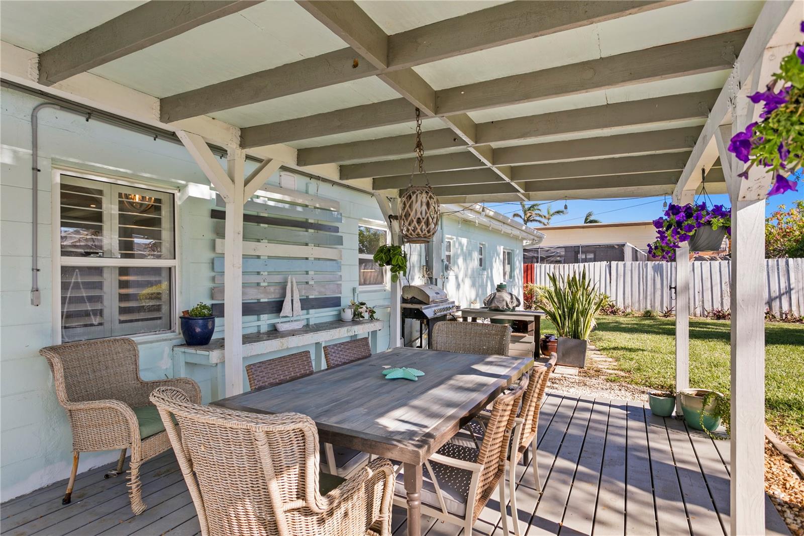 PASADENA ISLE - Residential