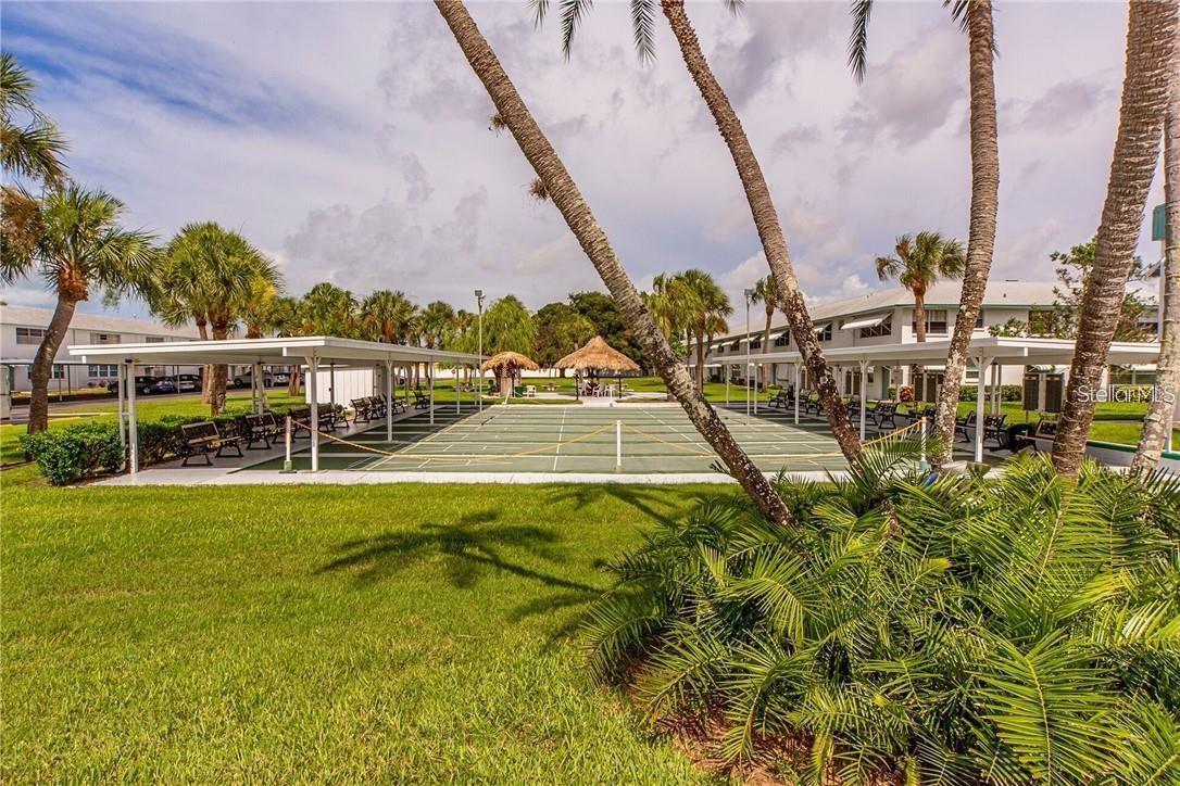 PARADISE SHORES - Residential