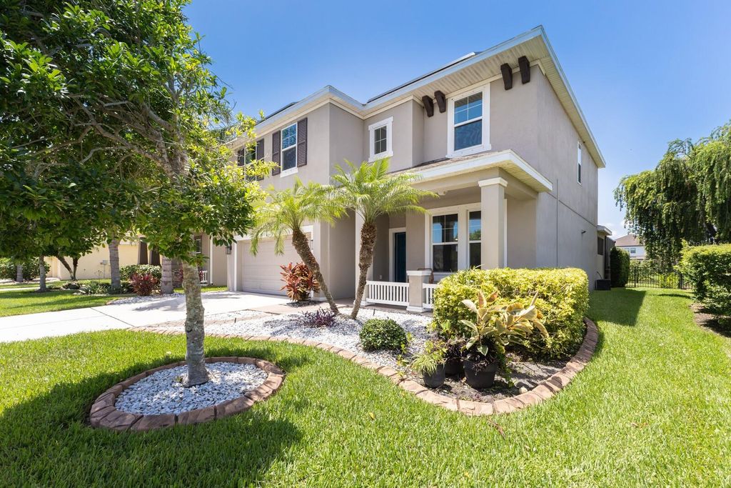 Photo of 4617 Garden Arbor Way, Bradenton, FL 34203 (MLS # A4655432)