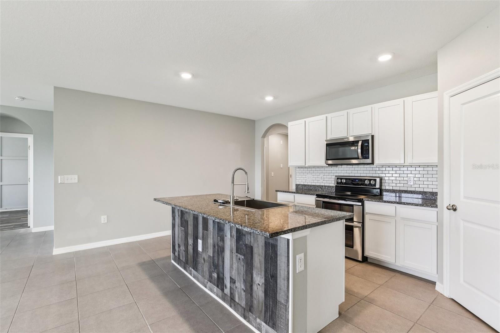 MIRADA PRCL 19-1 - Residential