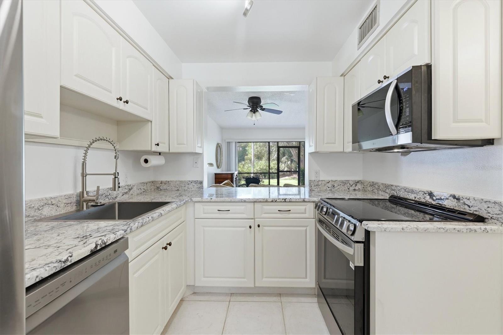 LONGWATER CHASE / THE MEADOWS - Residential