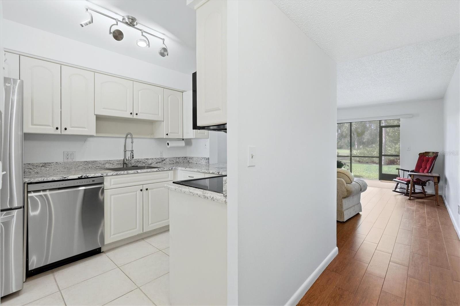 LONGWATER CHASE / THE MEADOWS - Residential