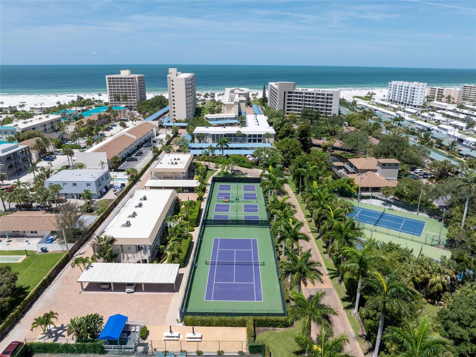 SARASOTA SURF & RACQUET - Residential