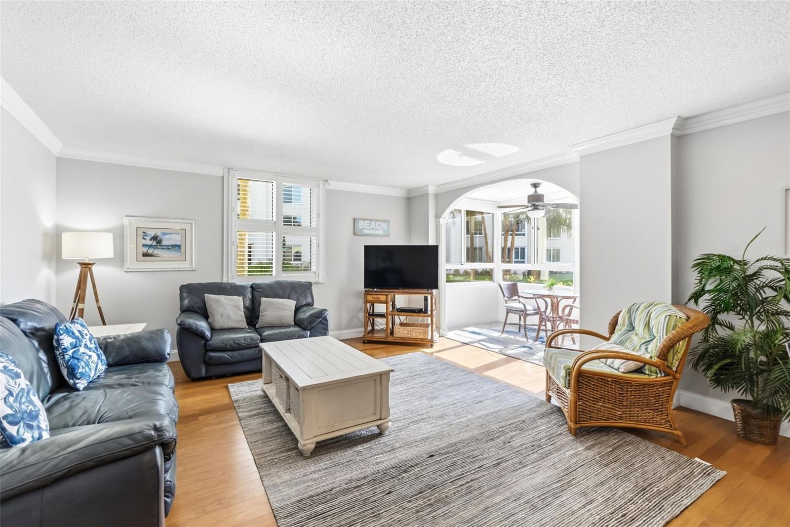 SARASOTA SURF & RACQUET - Residential