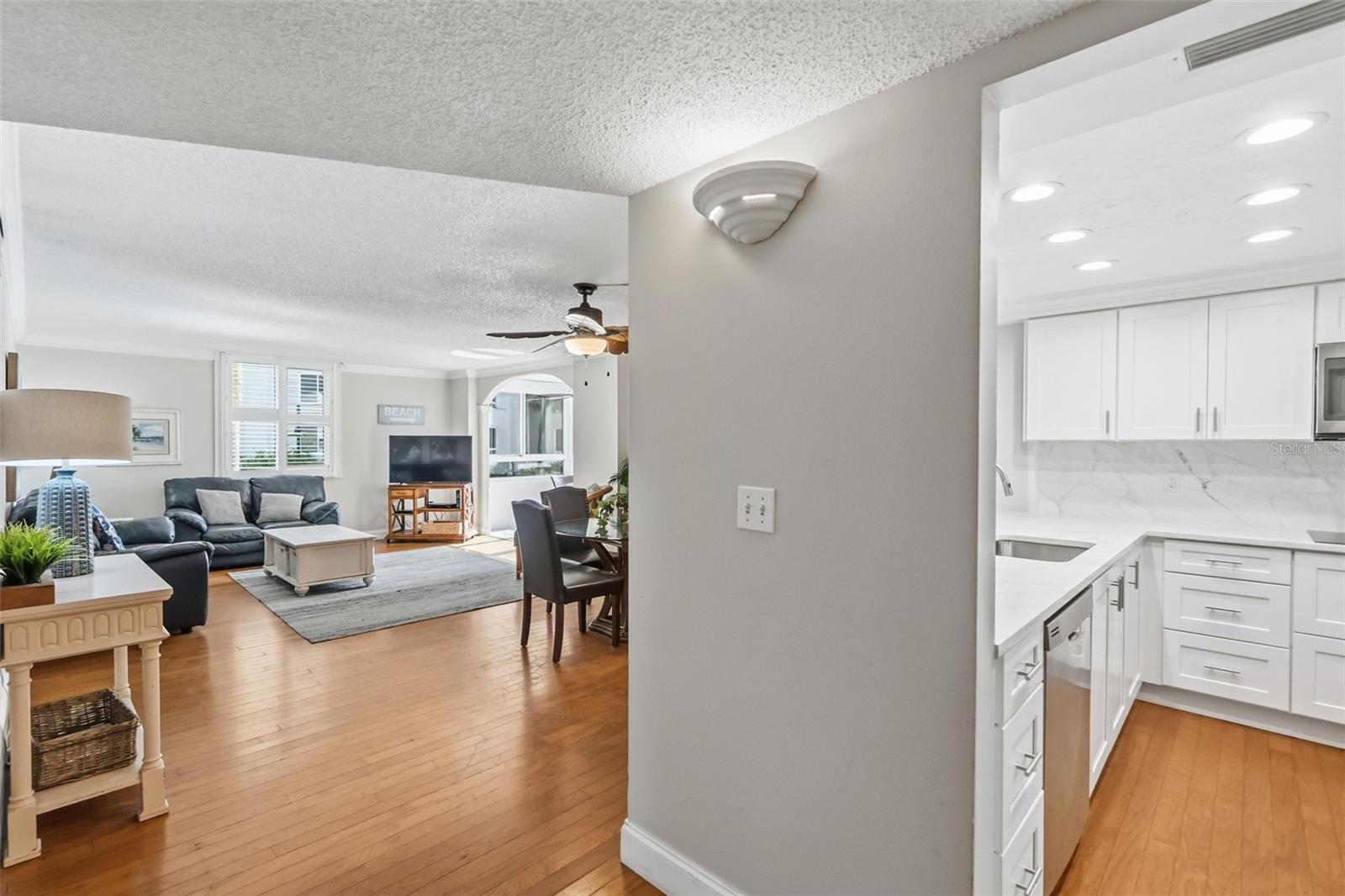 SARASOTA SURF & RACQUET - Residential