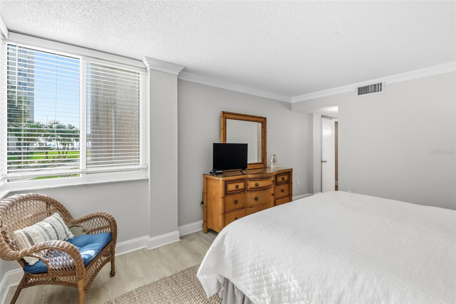 SARASOTA SURF & RACQUET - Residential