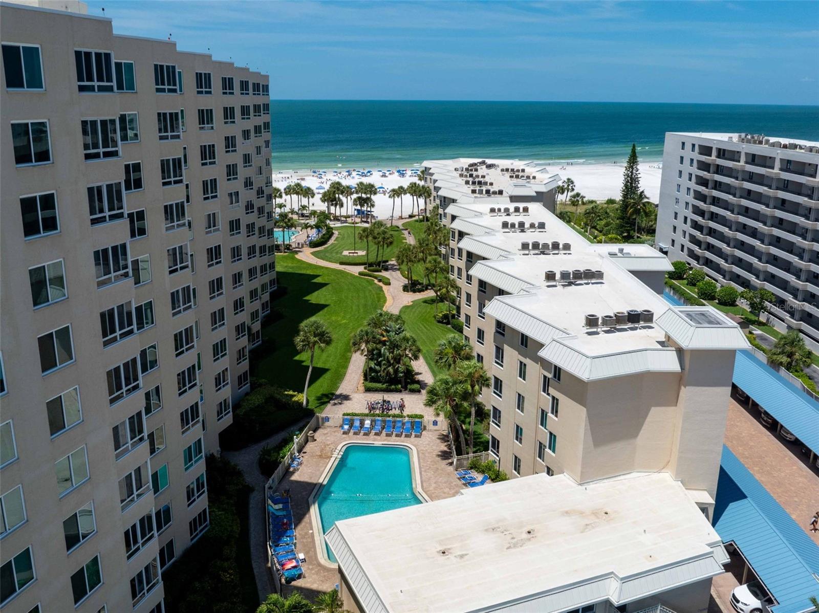 SARASOTA SURF & RACQUET - Residential
