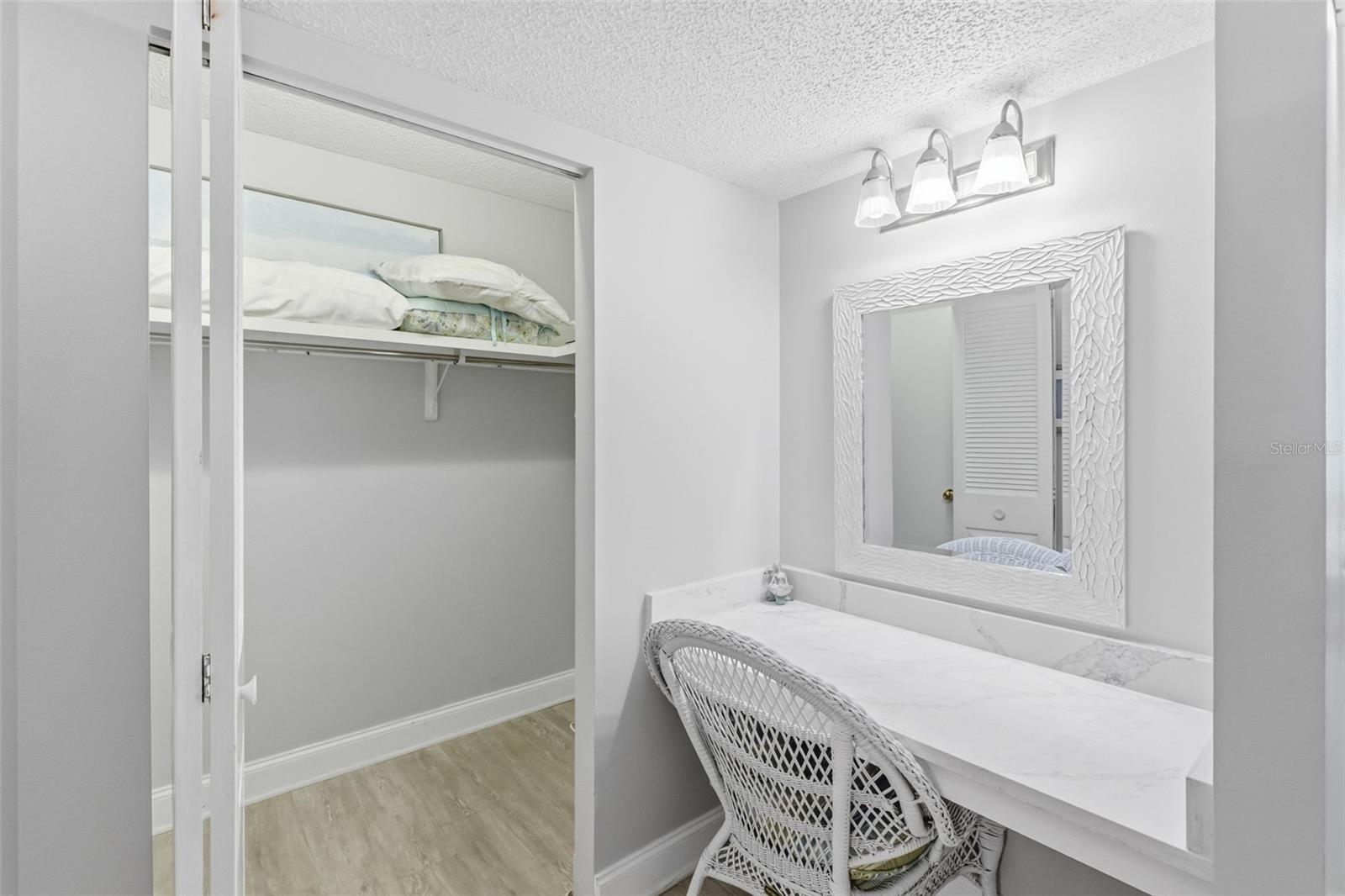 SARASOTA SURF & RACQUET - Residential