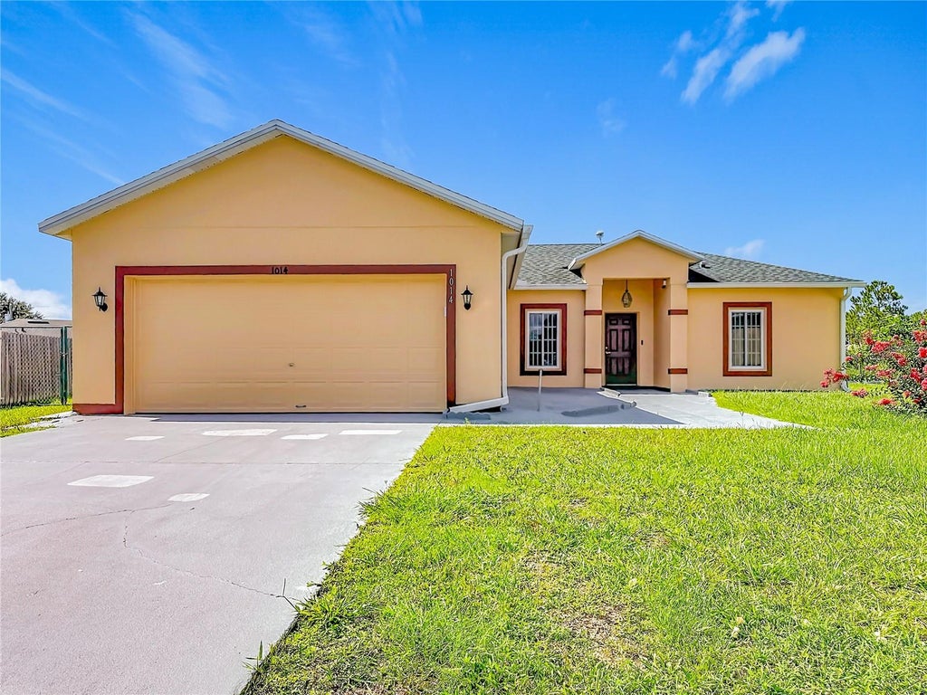 Photo of 1014 Deddington Place, Kissimmee, FL 34758 (MLS # O6433803)