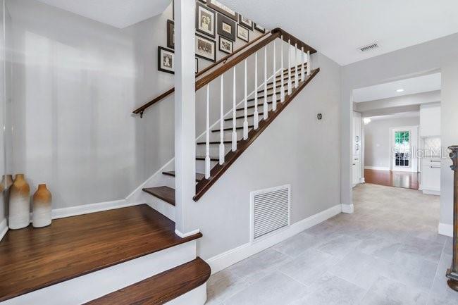 2572 FIFESHIRE DRIVE