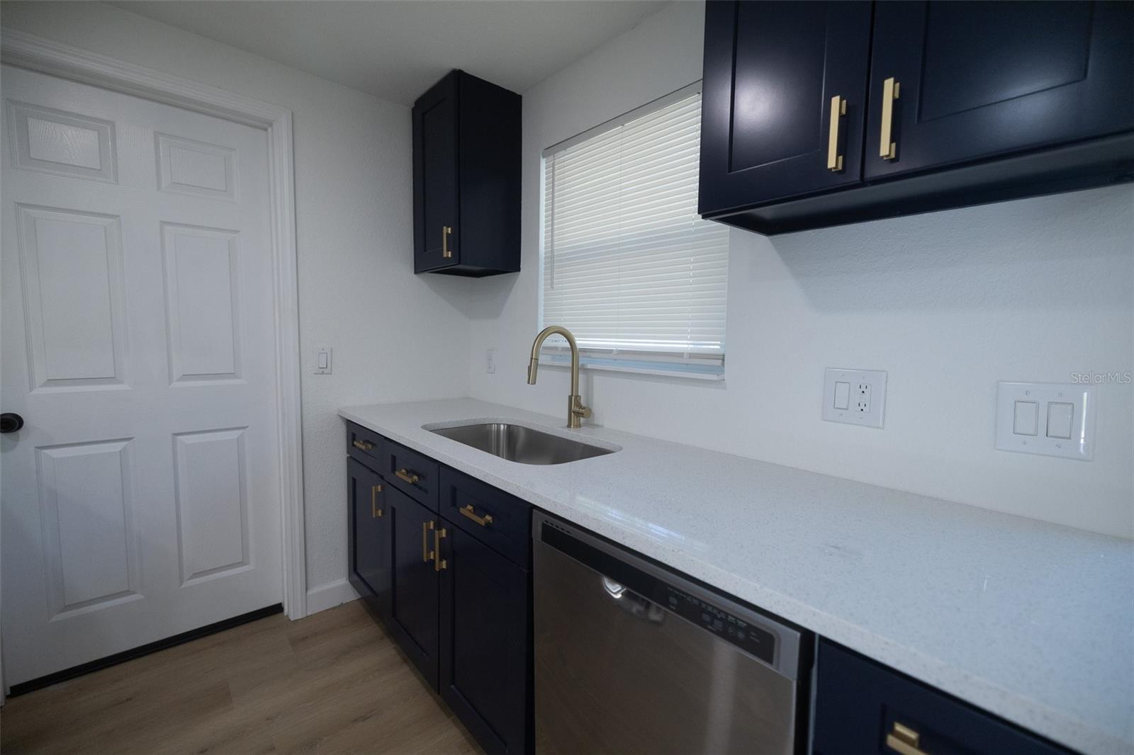 APOLLO BEACH UNIT ONE PT ONE - Residential