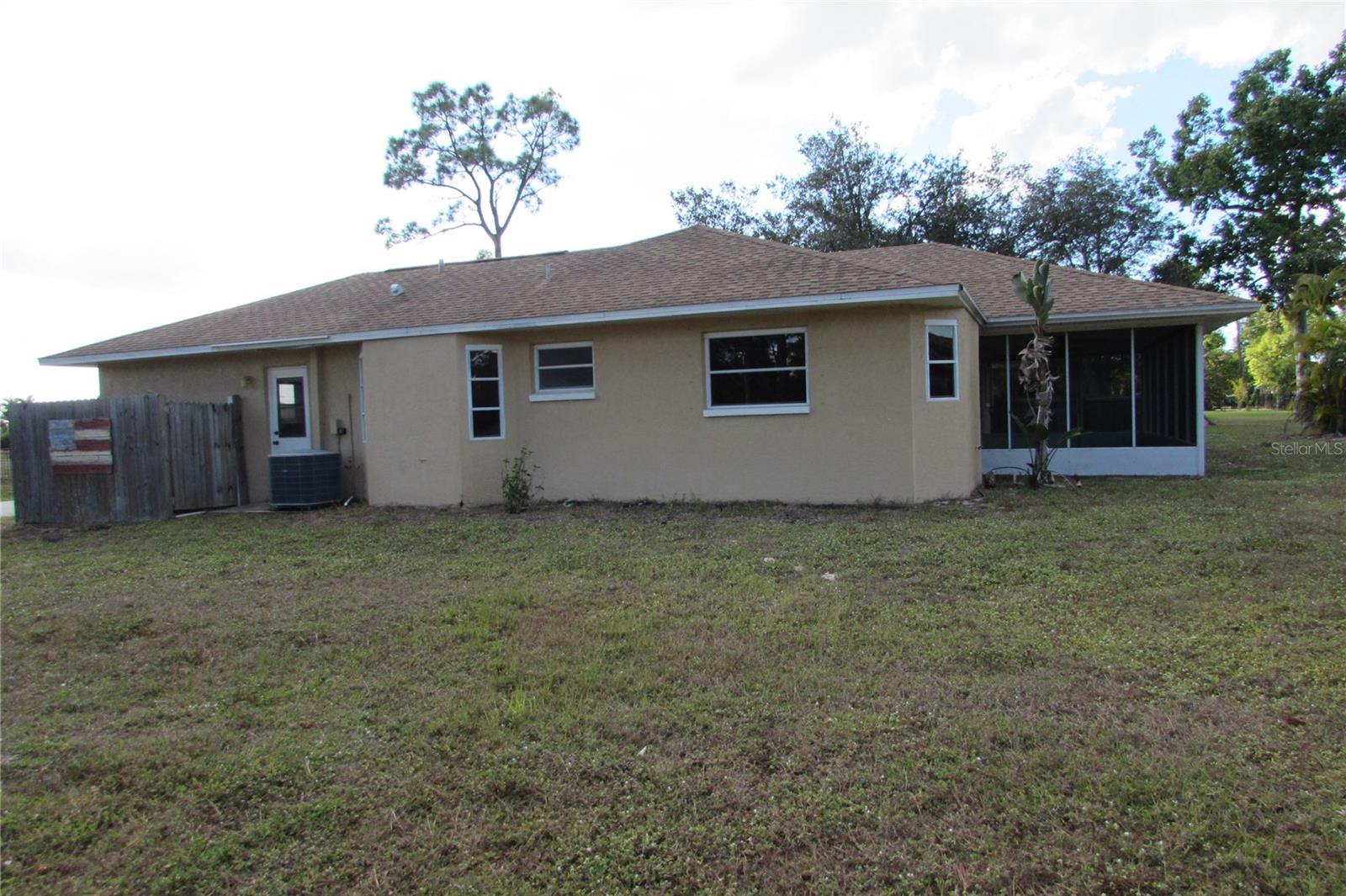 PUNTA GORDA ISLES SEC 16 - Residential
