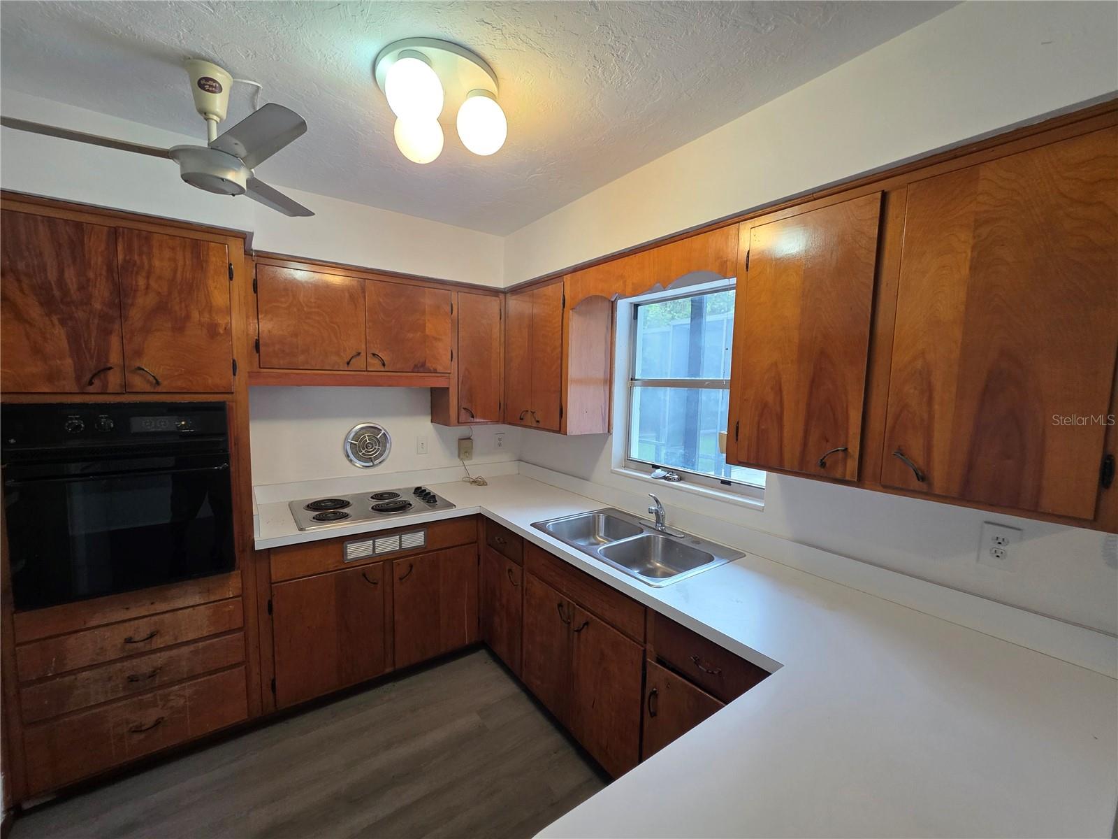 SOUTH GATE RIDGE 03 - Residential