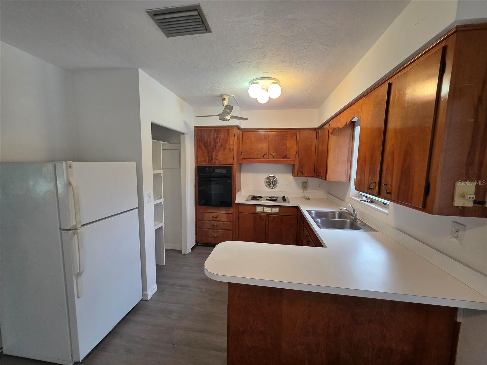 SOUTH GATE RIDGE 03 - Residential