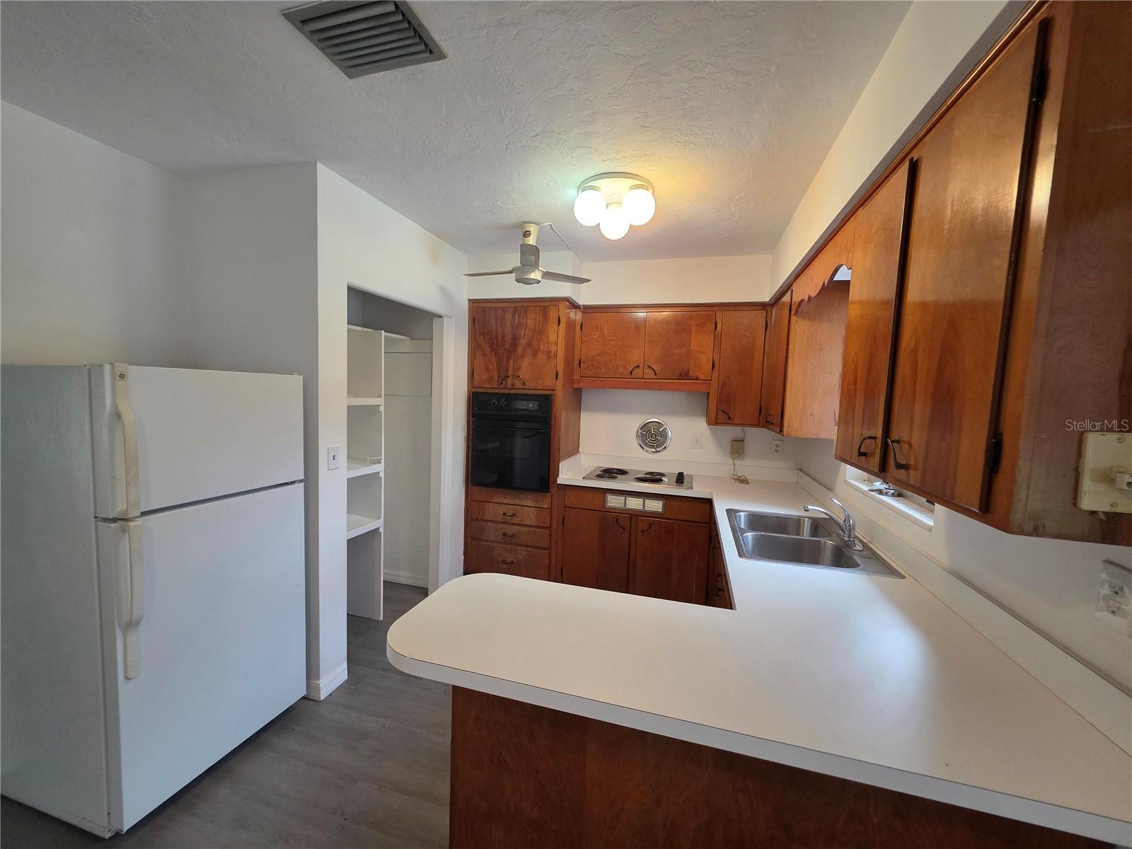 SOUTH GATE RIDGE 03 - Residential