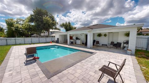 A home in PORT CHARLOTTE