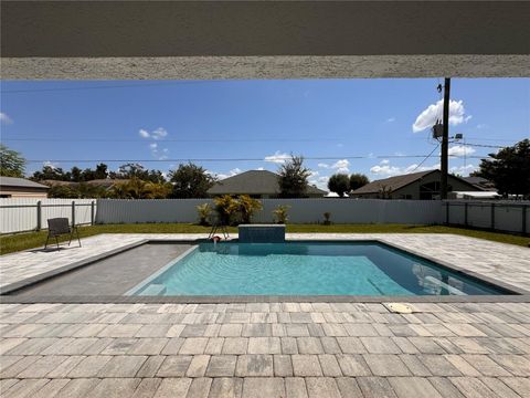 A home in PORT CHARLOTTE