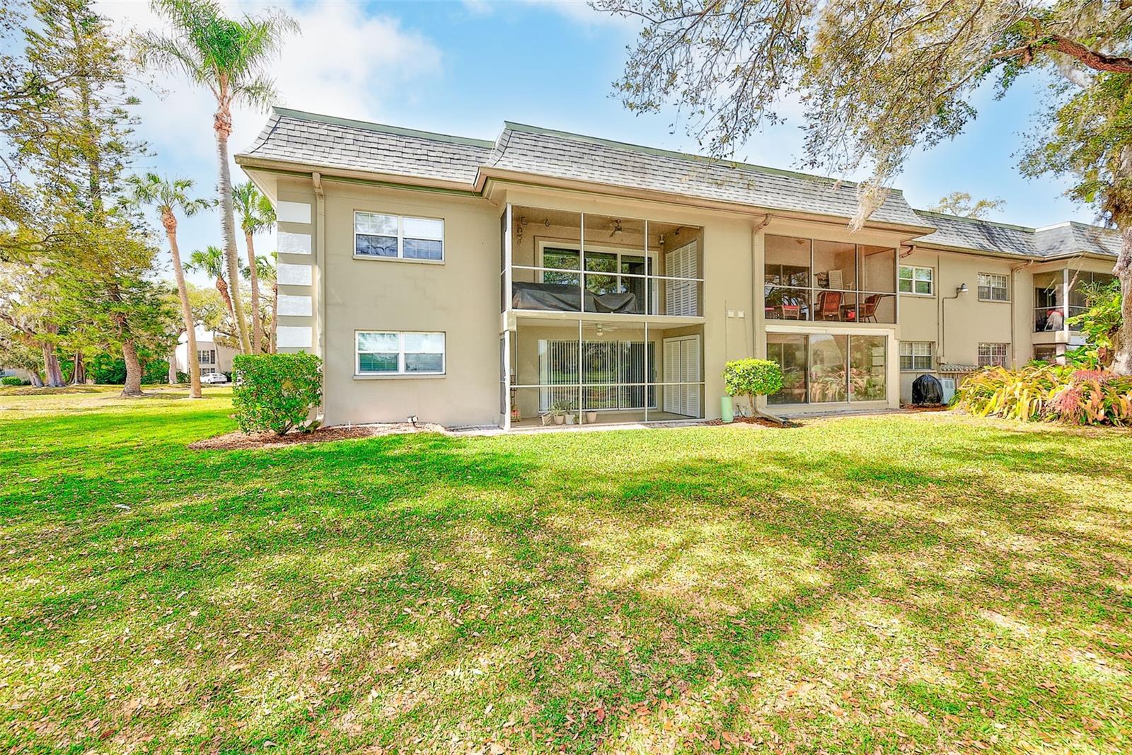 EAST BAY COUNTRY CLUB CONDO APTS - Residential