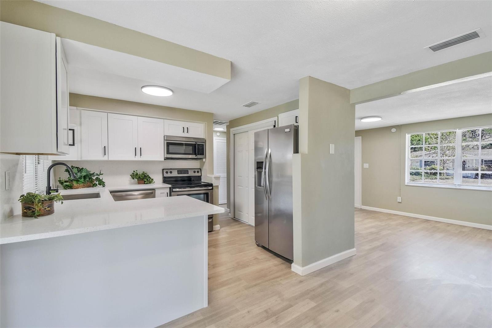 3317 BAINBRIDGE DRIVE