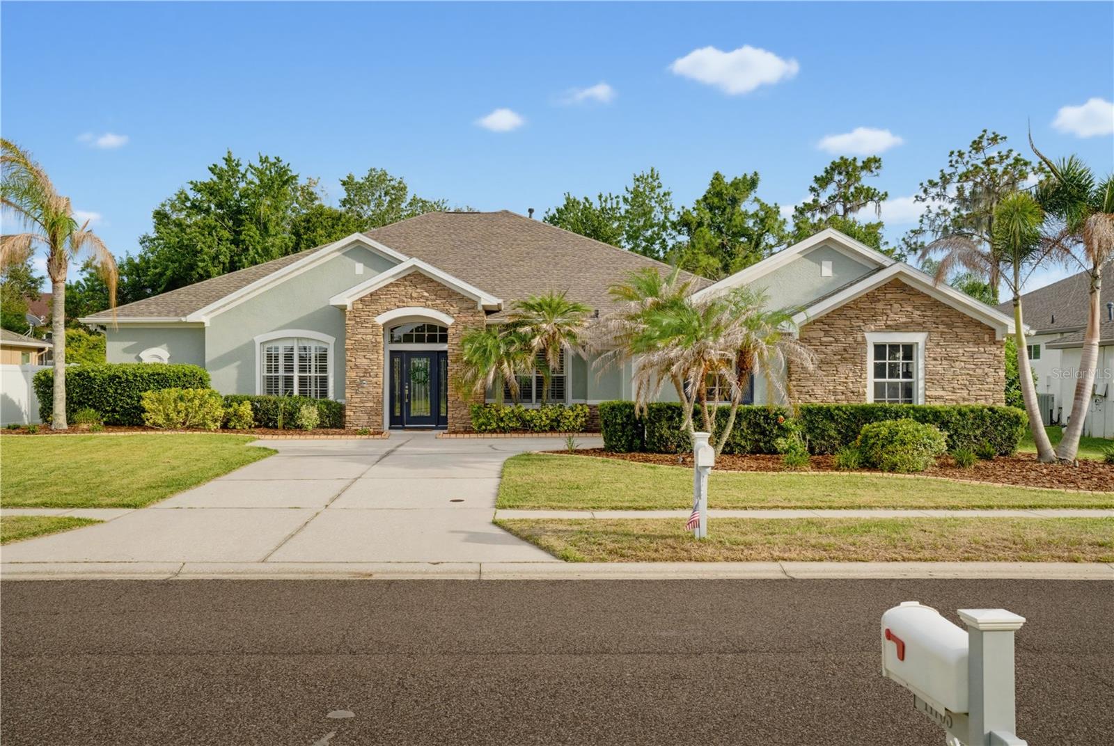 11704 NEWBERRY GROVE LOOP