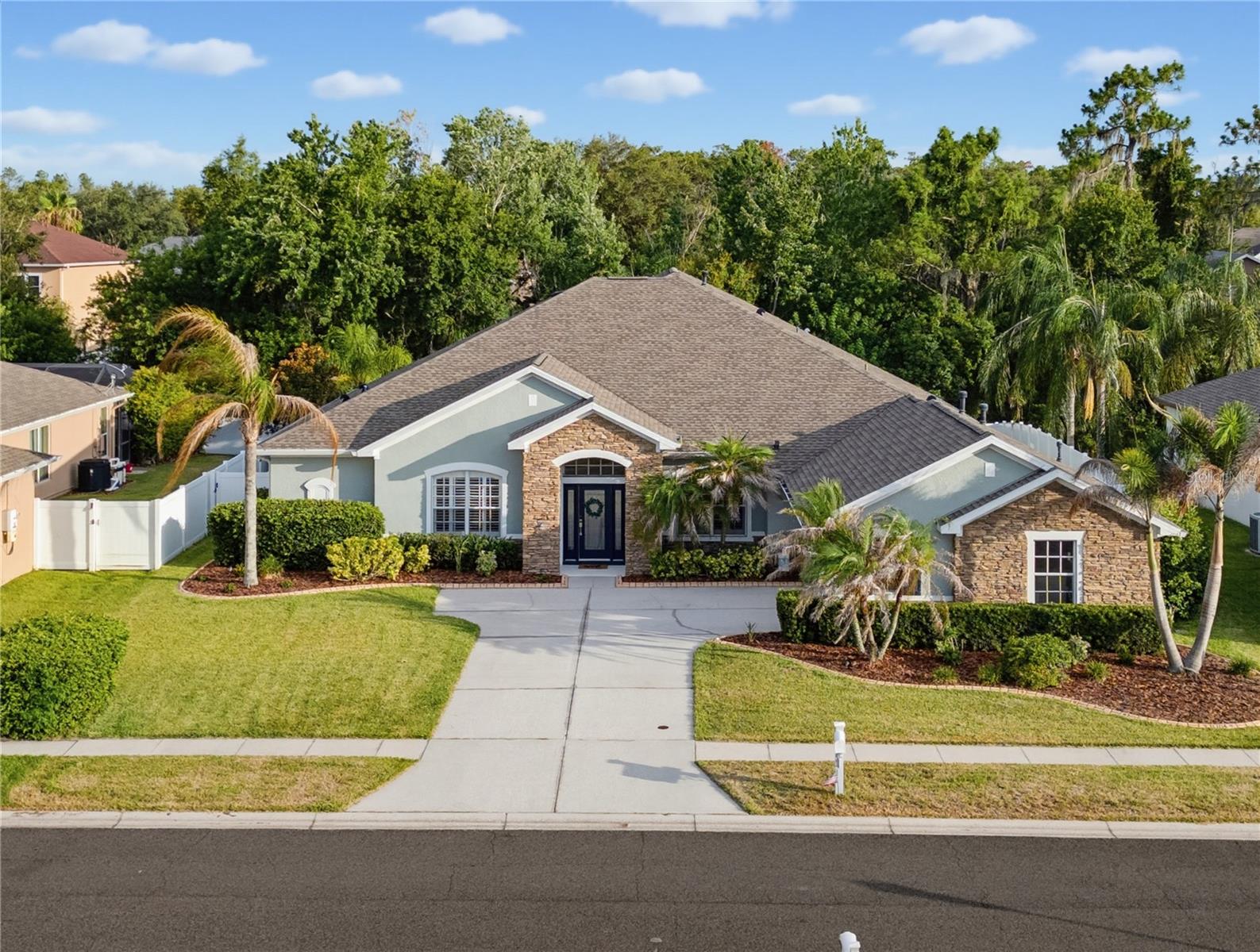 11704 NEWBERRY GROVE LOOP
