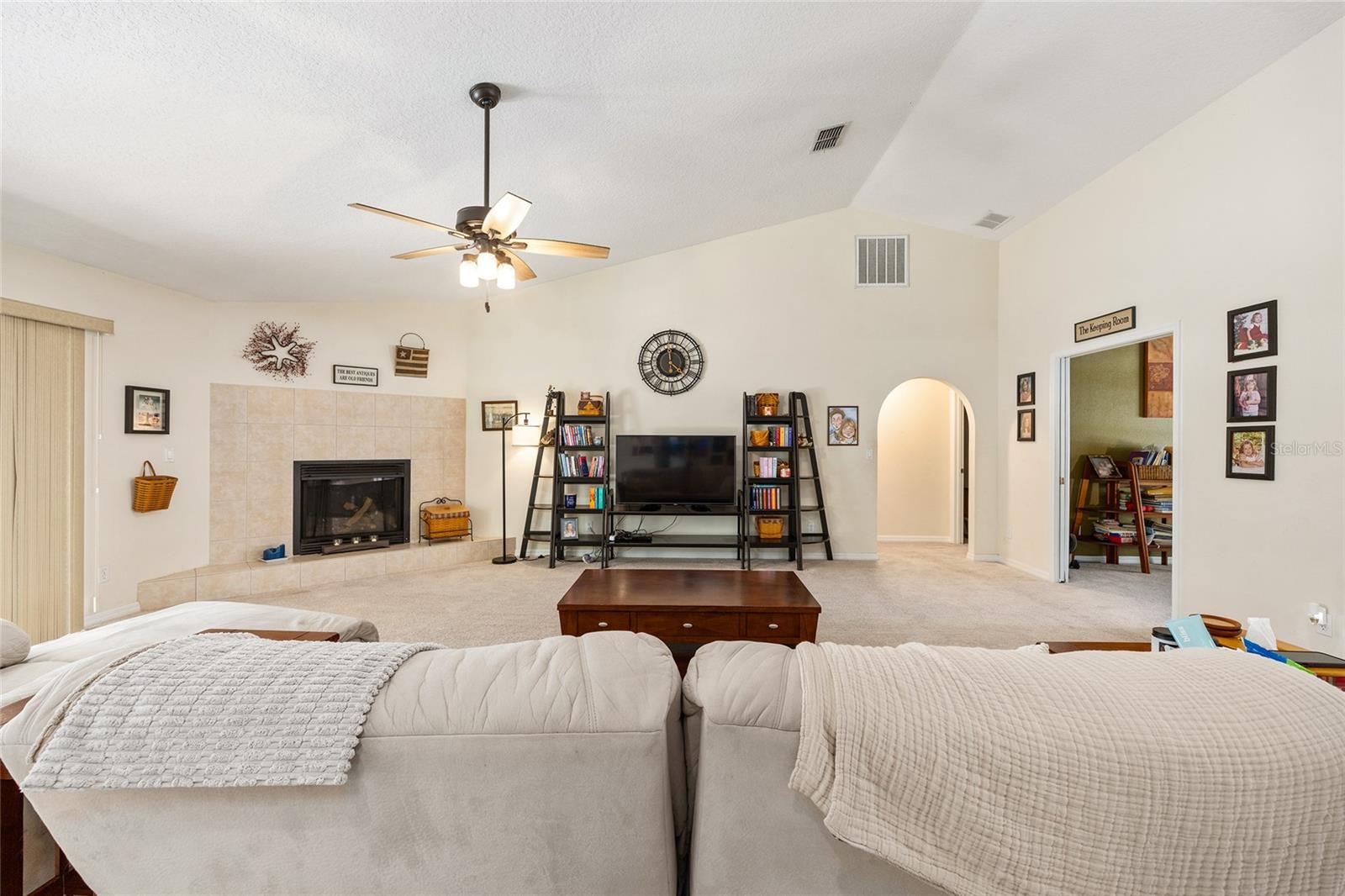 EVERGREEN ESTATE - Residential