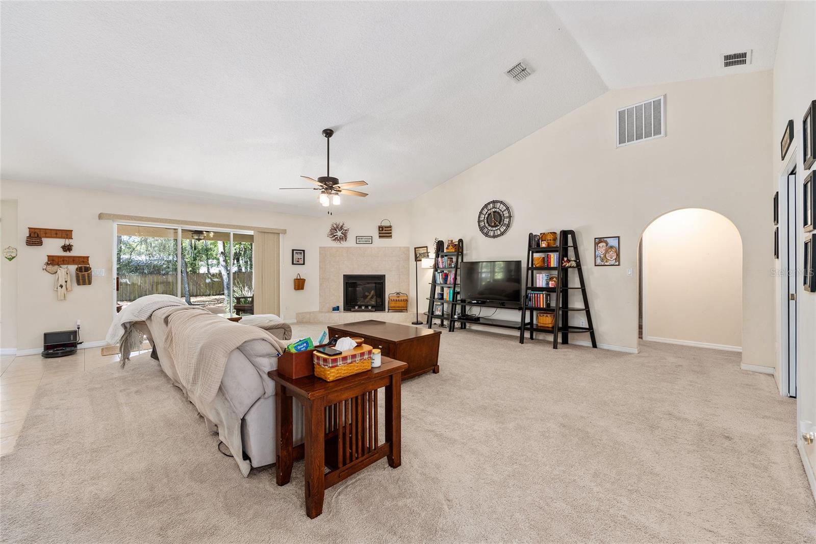 EVERGREEN ESTATE - Residential