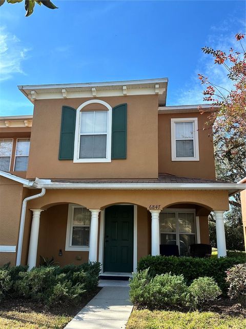 A home in RIVERVIEW