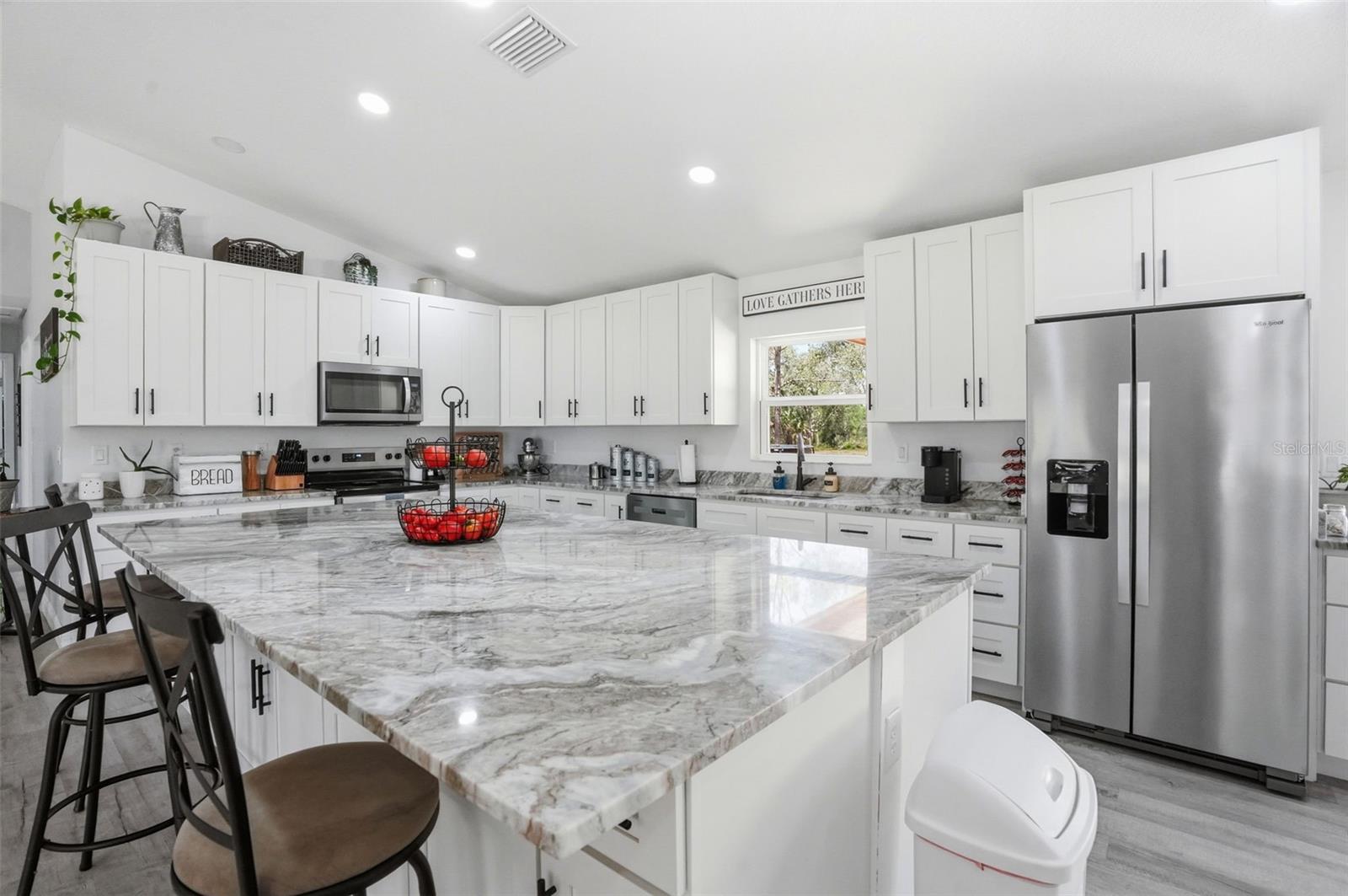 HOMOSASSA GARDENS - Residential