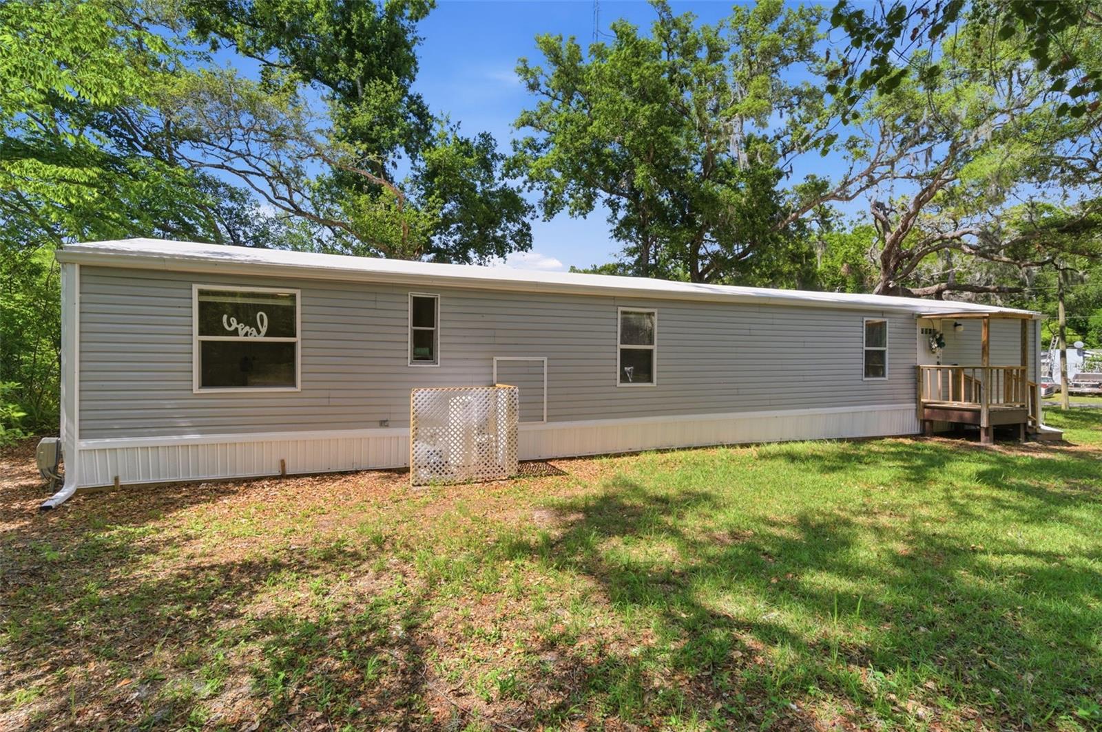 MOON LAKE ESTATES - Residential