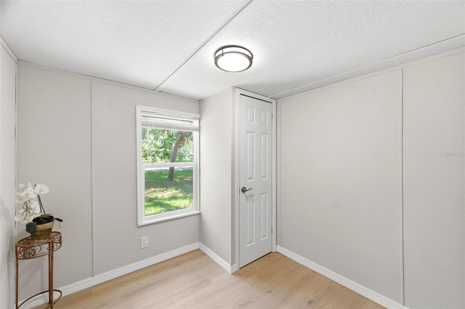 MOON LAKE ESTATES - Residential