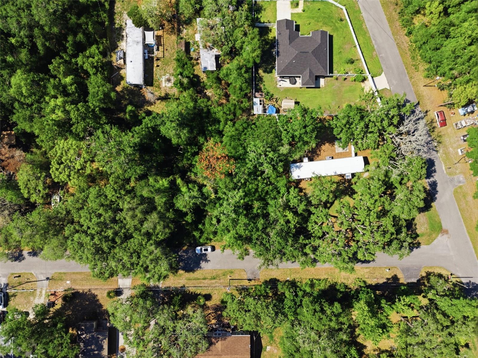 MOON LAKE ESTATES - Residential