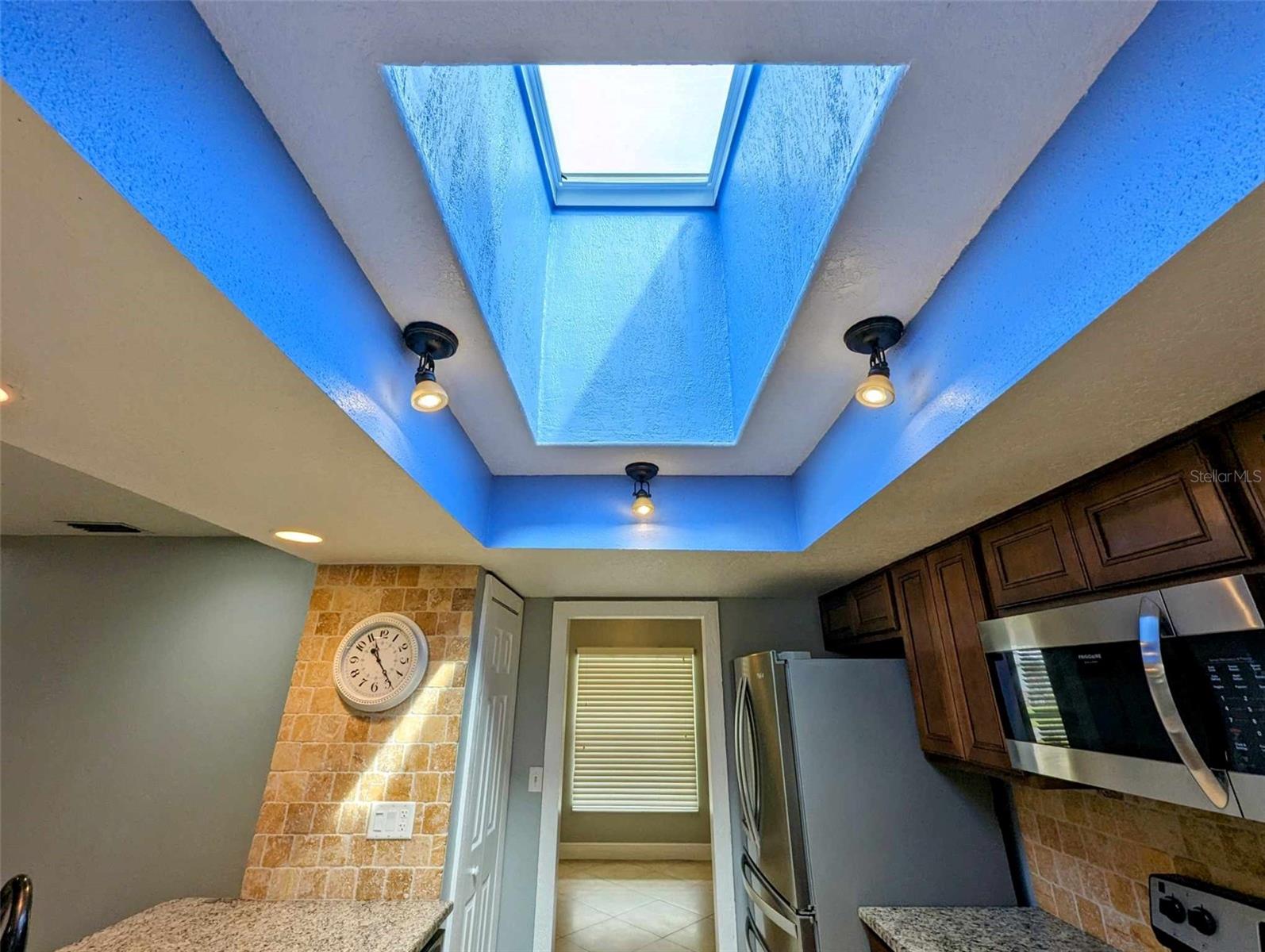 FLA HIGHLANDS CO SUB - Residential Lease