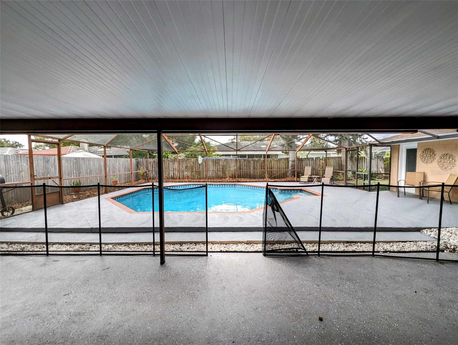 FLA HIGHLANDS CO SUB - Residential Lease