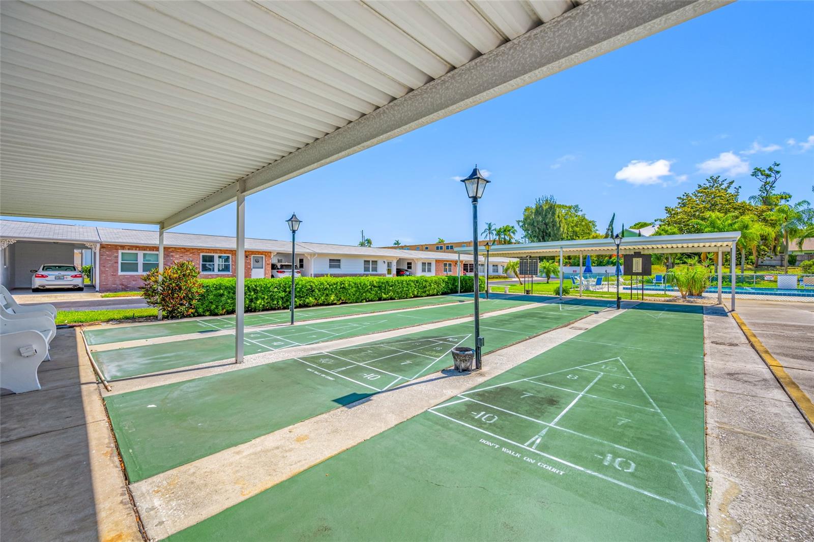SEMINOLE HILL VILLAS - Residential