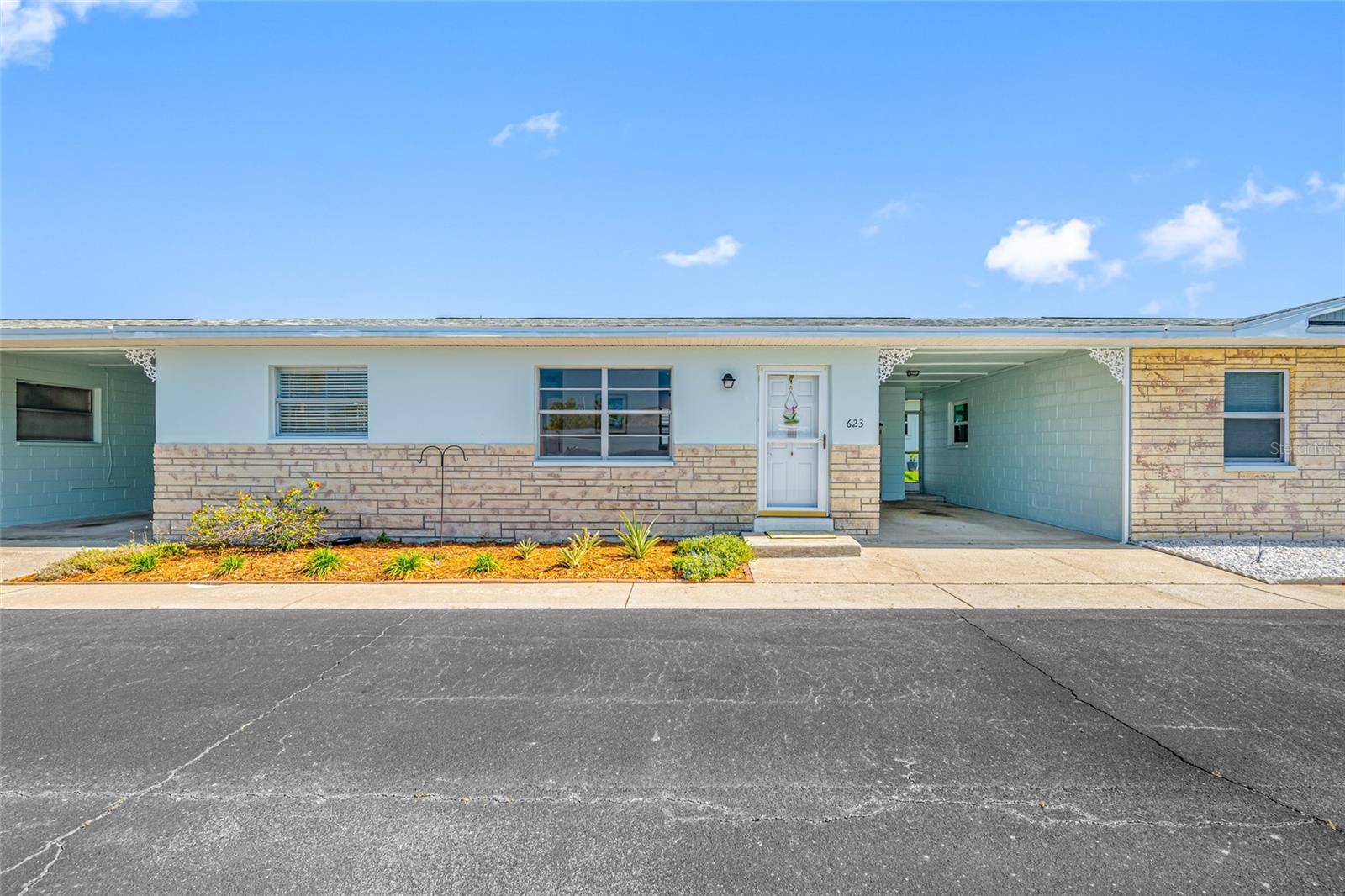 SEMINOLE HILL VILLAS - Residential