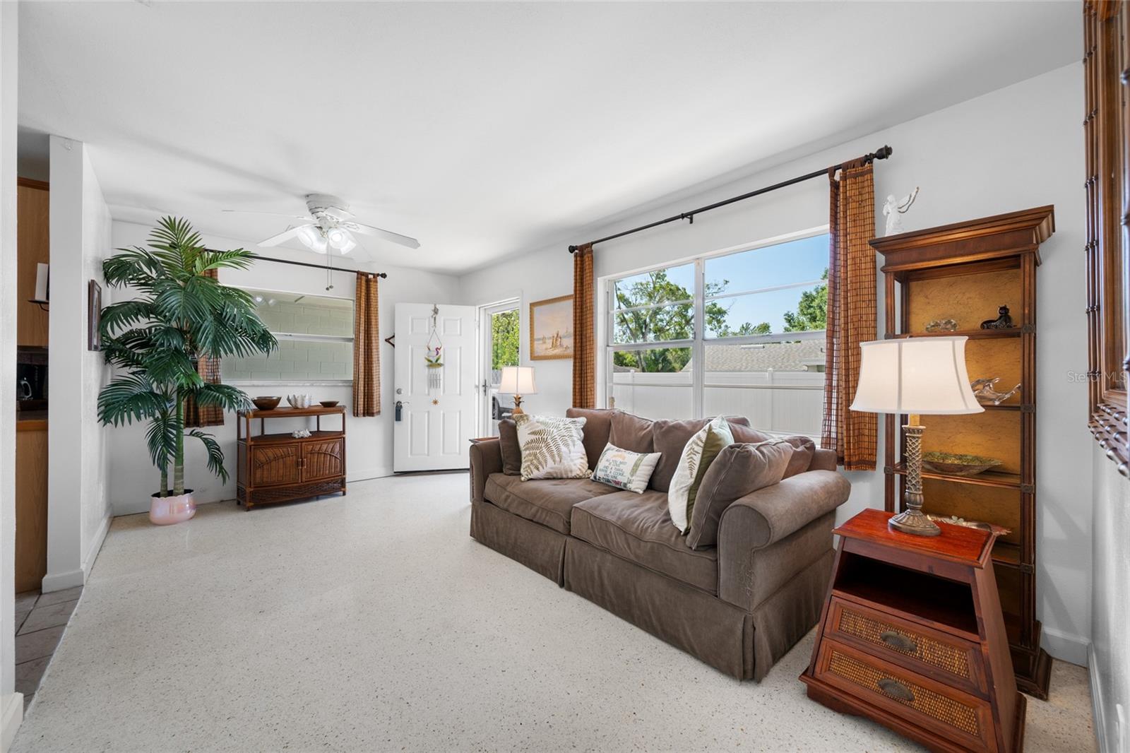 SEMINOLE HILL VILLAS - Residential
