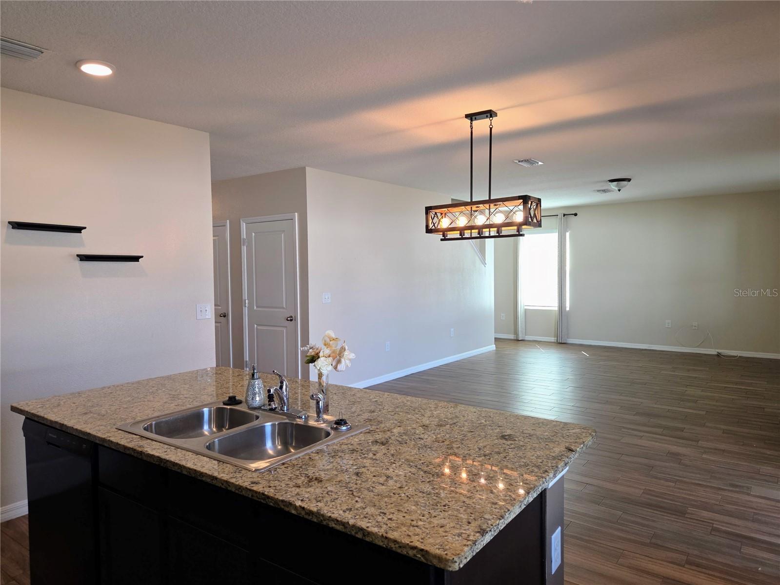 DEL TIERRA PH IV-B & IV-C - Residential