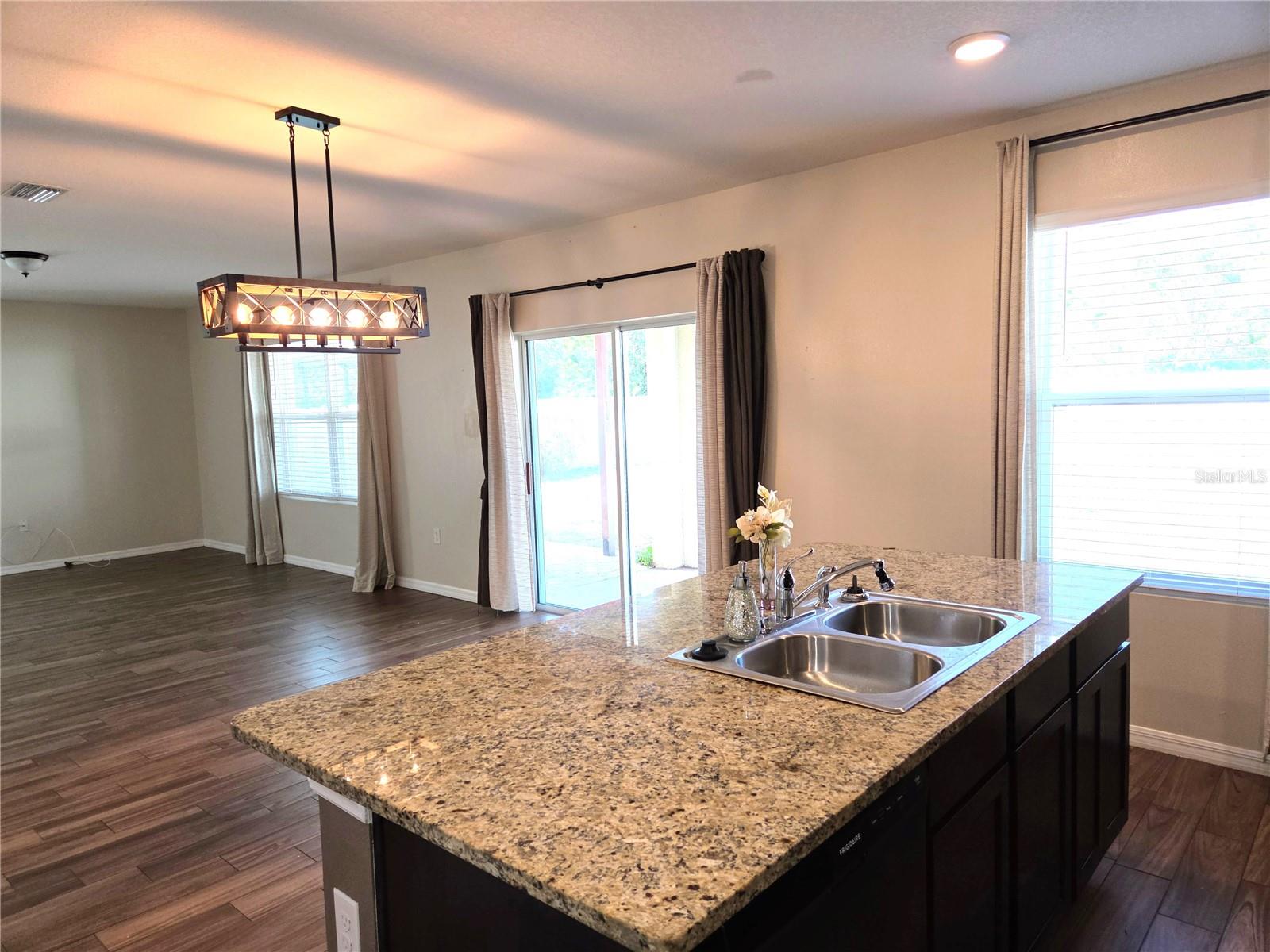 DEL TIERRA PH IV-B & IV-C - Residential