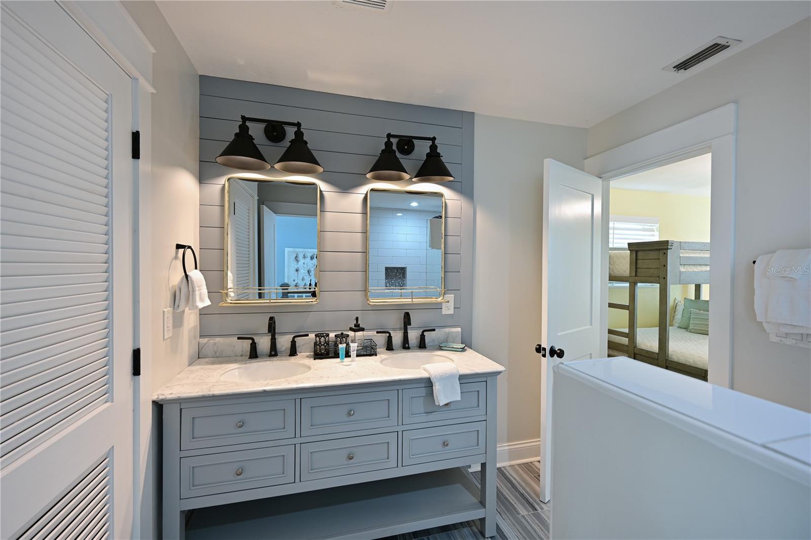 LACIOS SEC B - Residential