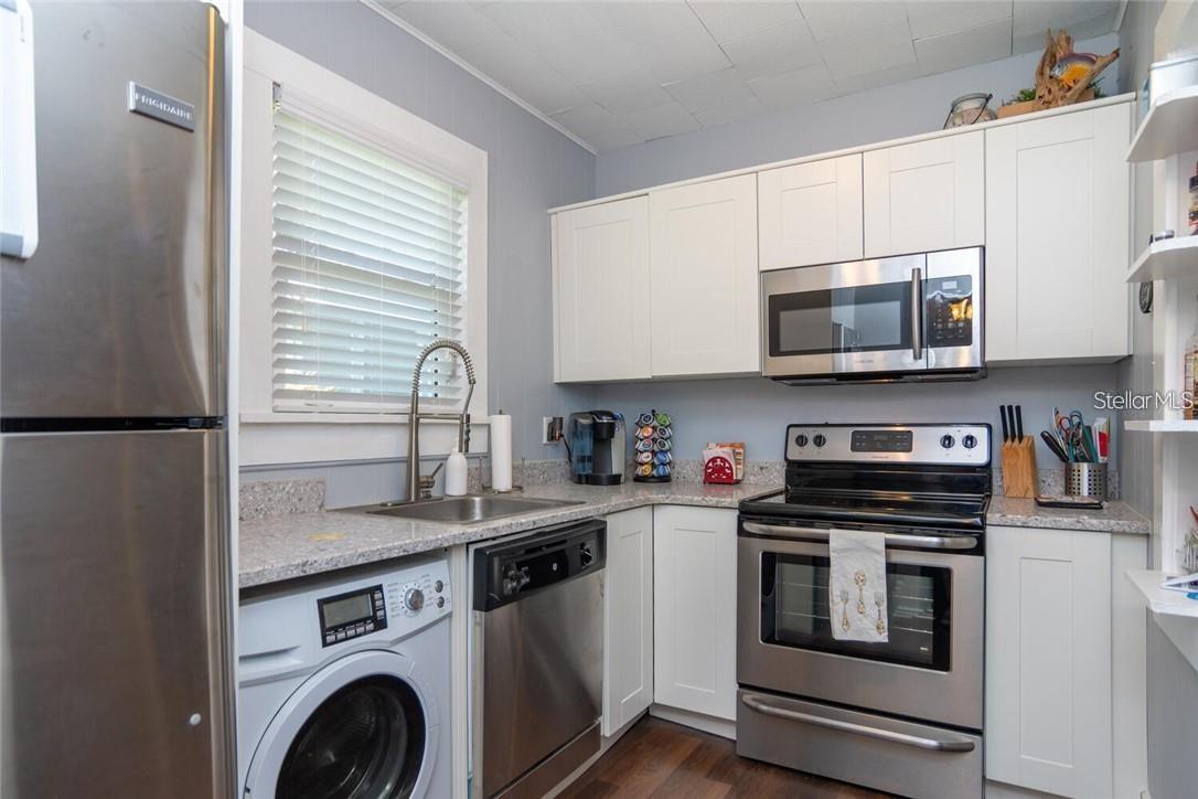 GLOVERS THOS - Residential