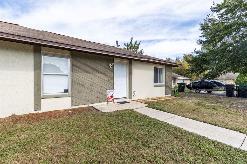 Photo of 12381 Antonio Circle, Orlando, FL 32826 (MLS # G5107260)