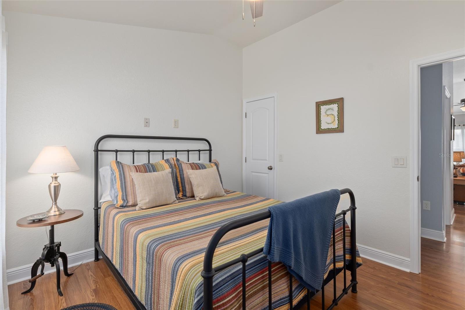 SHERMAN HILLS SEC 2 - Residential