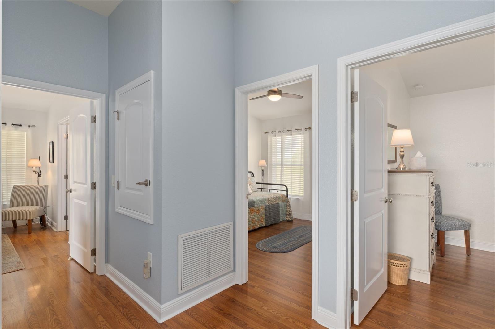 SHERMAN HILLS SEC 2 - Residential