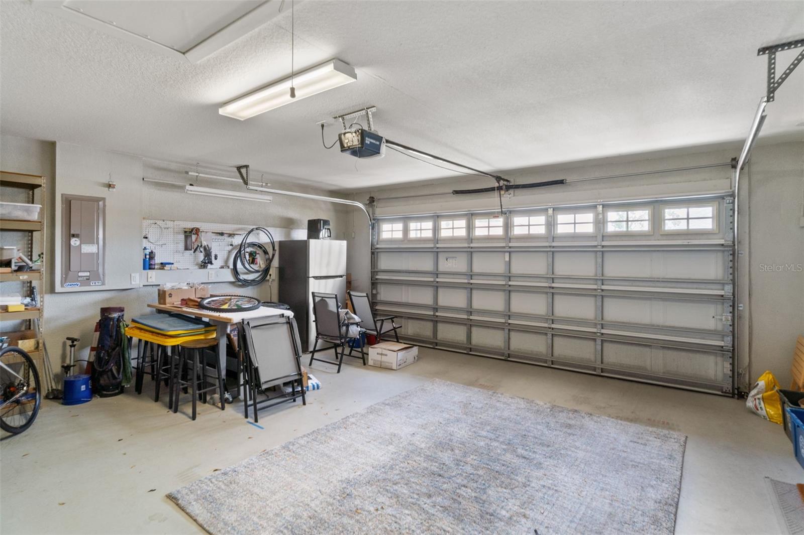 SHERMAN HILLS SEC 2 - Residential