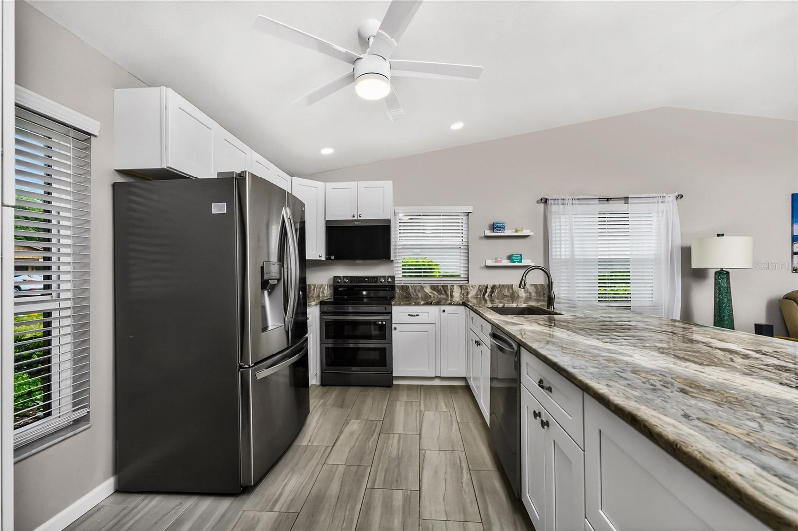 CURRY COVE - Residential